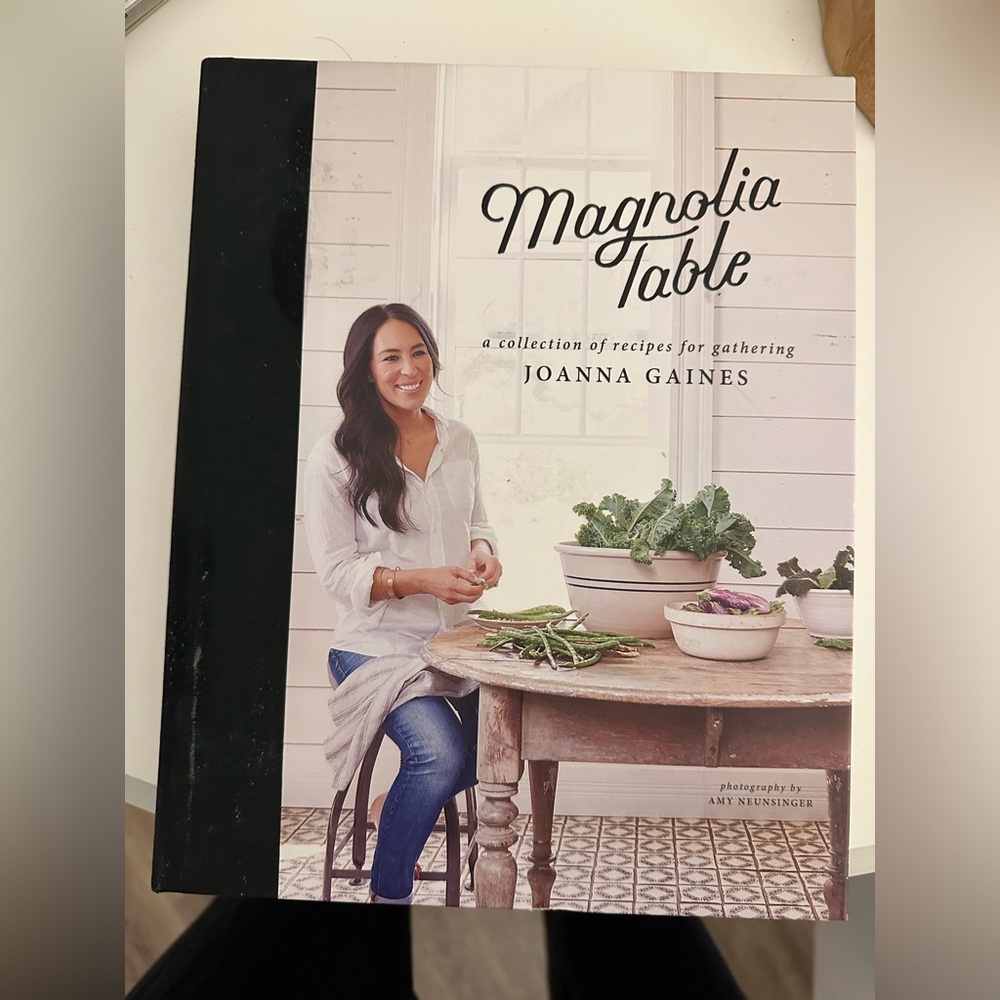 Magnolia Cookbook by Joanna Gaines - Black and White